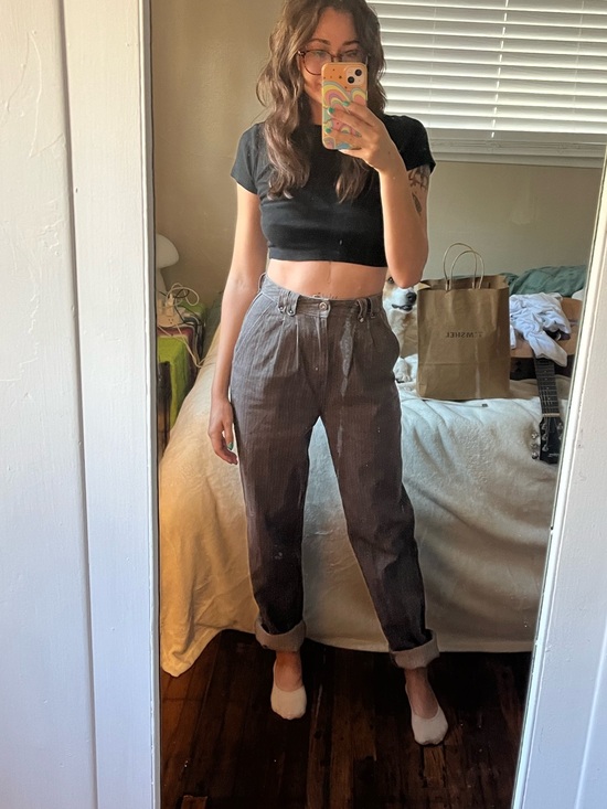 UNIONBAY Pants - UNIONBAY Vintage Women's Pinstripe Straight-Leg Pants in Dark Gray